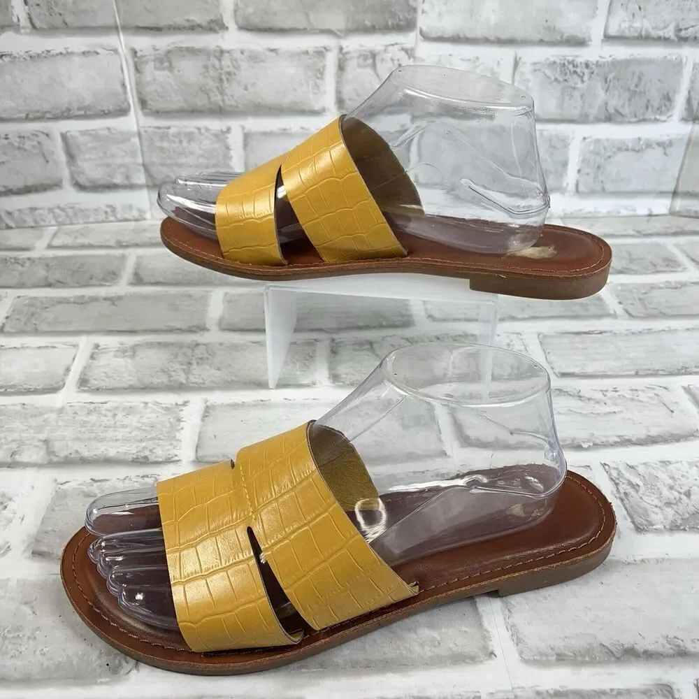 Seven7 Louie Women's Size 9 Yellow Leather Slip on Slide Sandals
